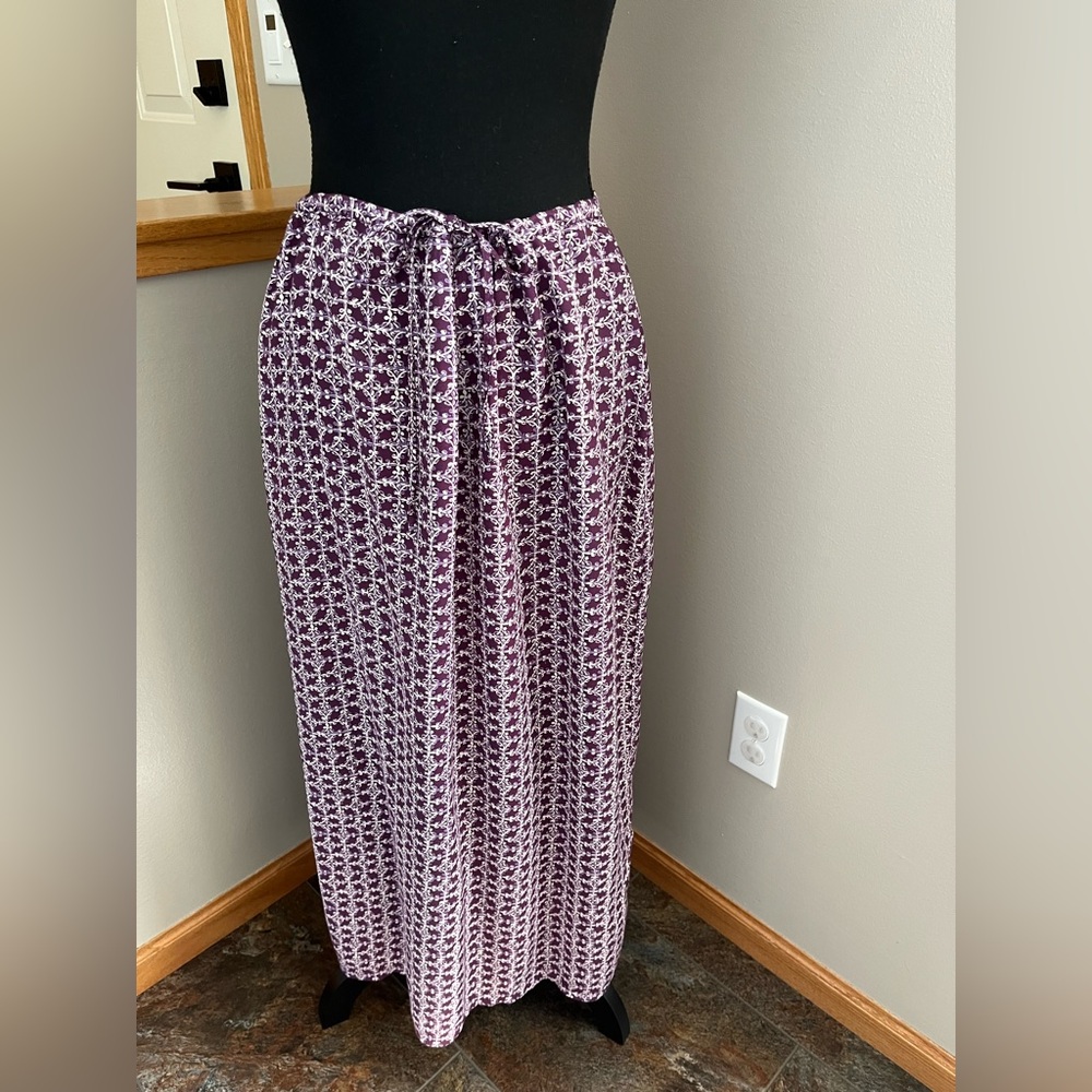 Vintage Cherokee boho low rise purple maxi skirt drawstring waist. Size medium